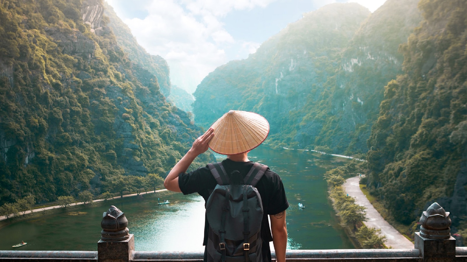 A Traveler’s Guide to the Cambodian Language: Essential Khmer Phrases to Know