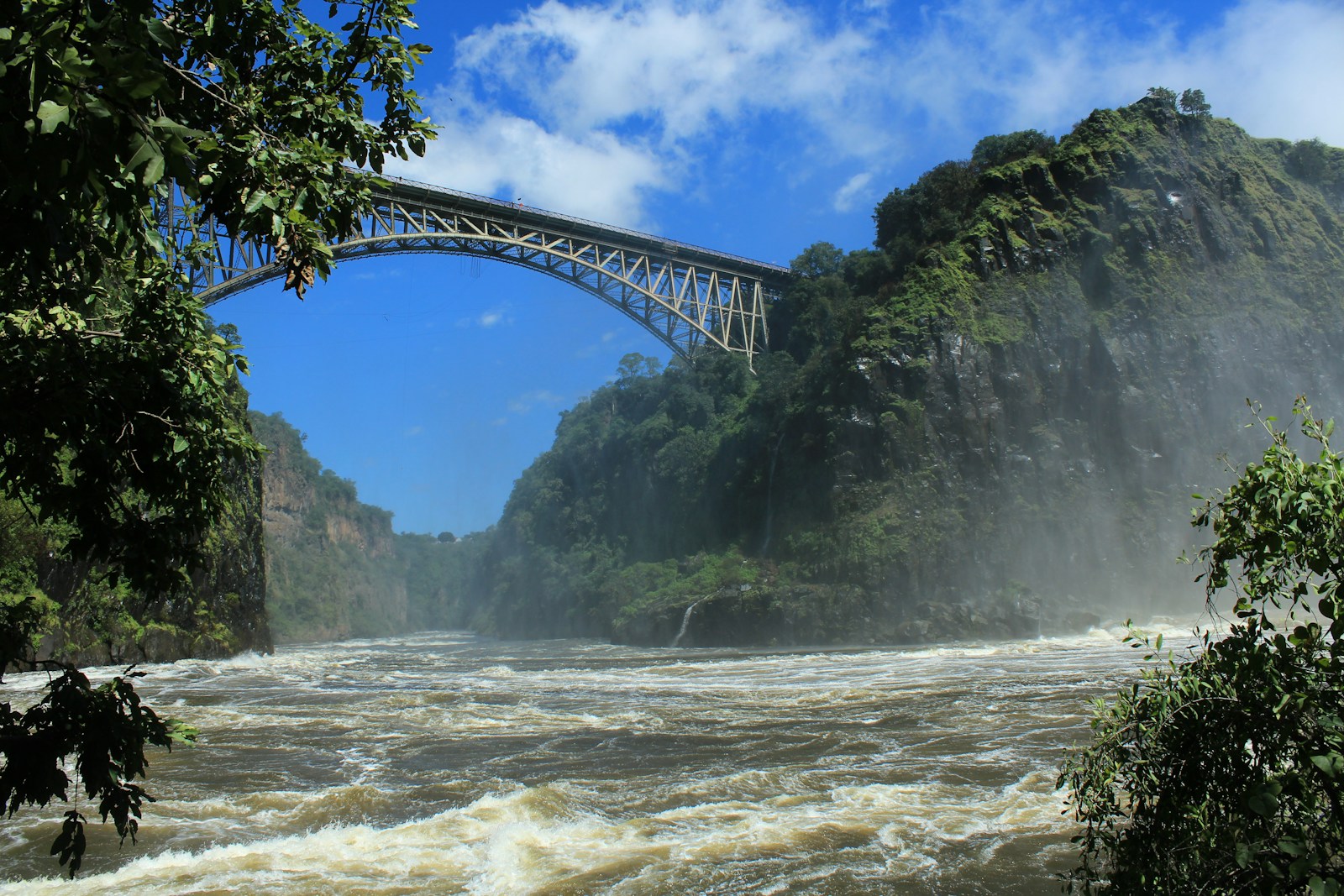 Zimbabwe v Namibia: 7 Big Differences First-Time Travelers Should Know