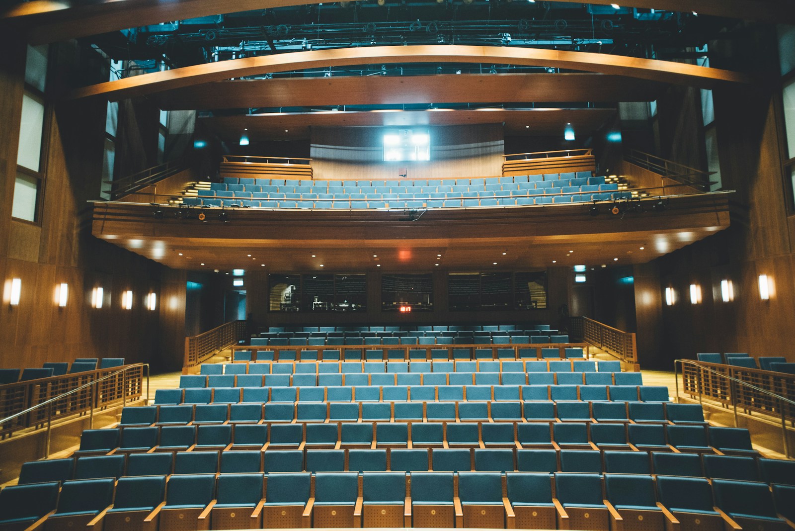 The No-Nonsense Guide to Cardiff New Theater