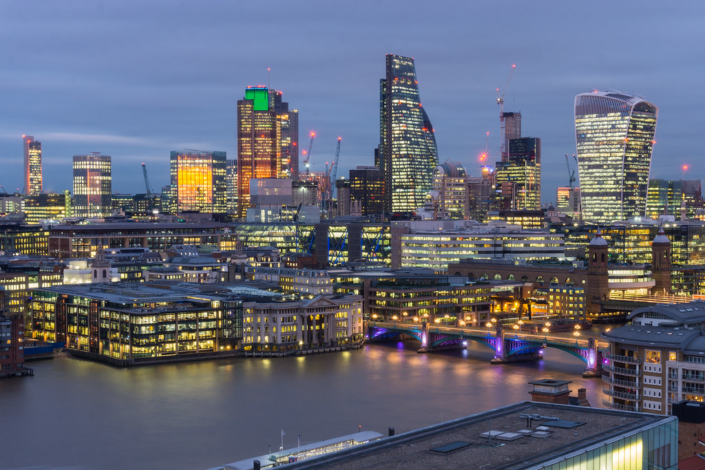 Where to Find the London Underground Map (Online & Offline)