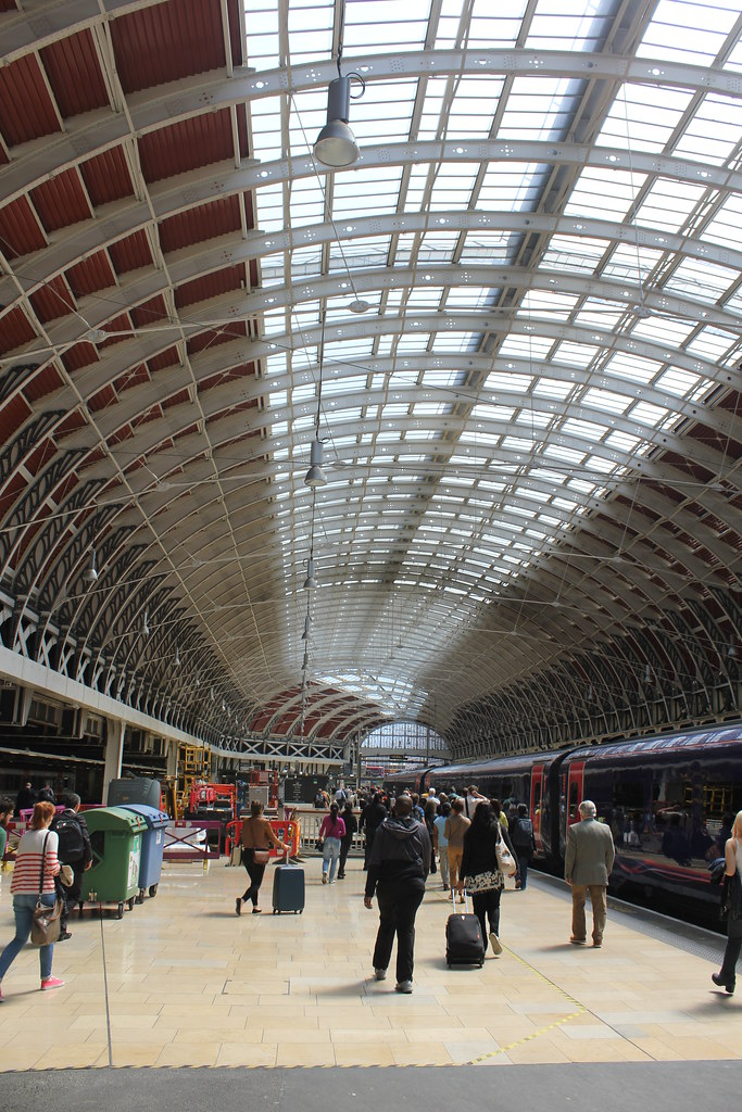 London Paddington Station: First-Timer’s Guide to Getting Around