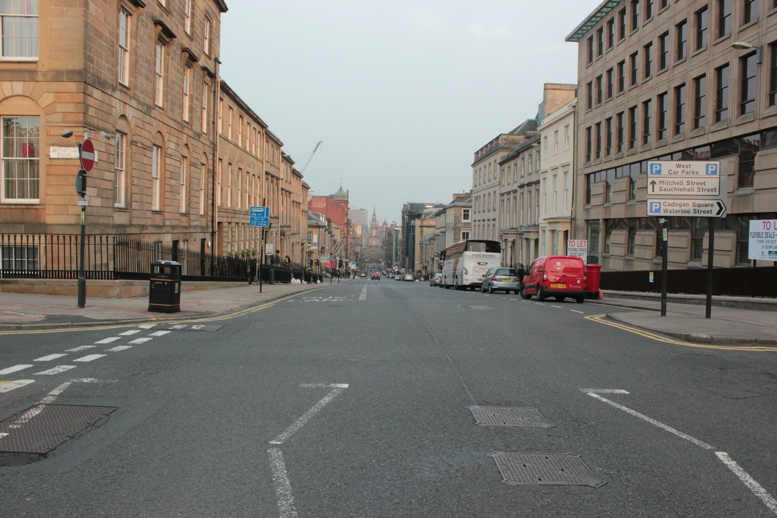 The Best Taxi Apps to Use in Glasgow (And One to Avoid)