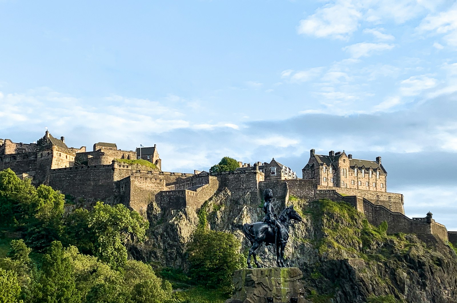 Edinburgh Map: The Best Areas to Explore for First-Time Visitors
