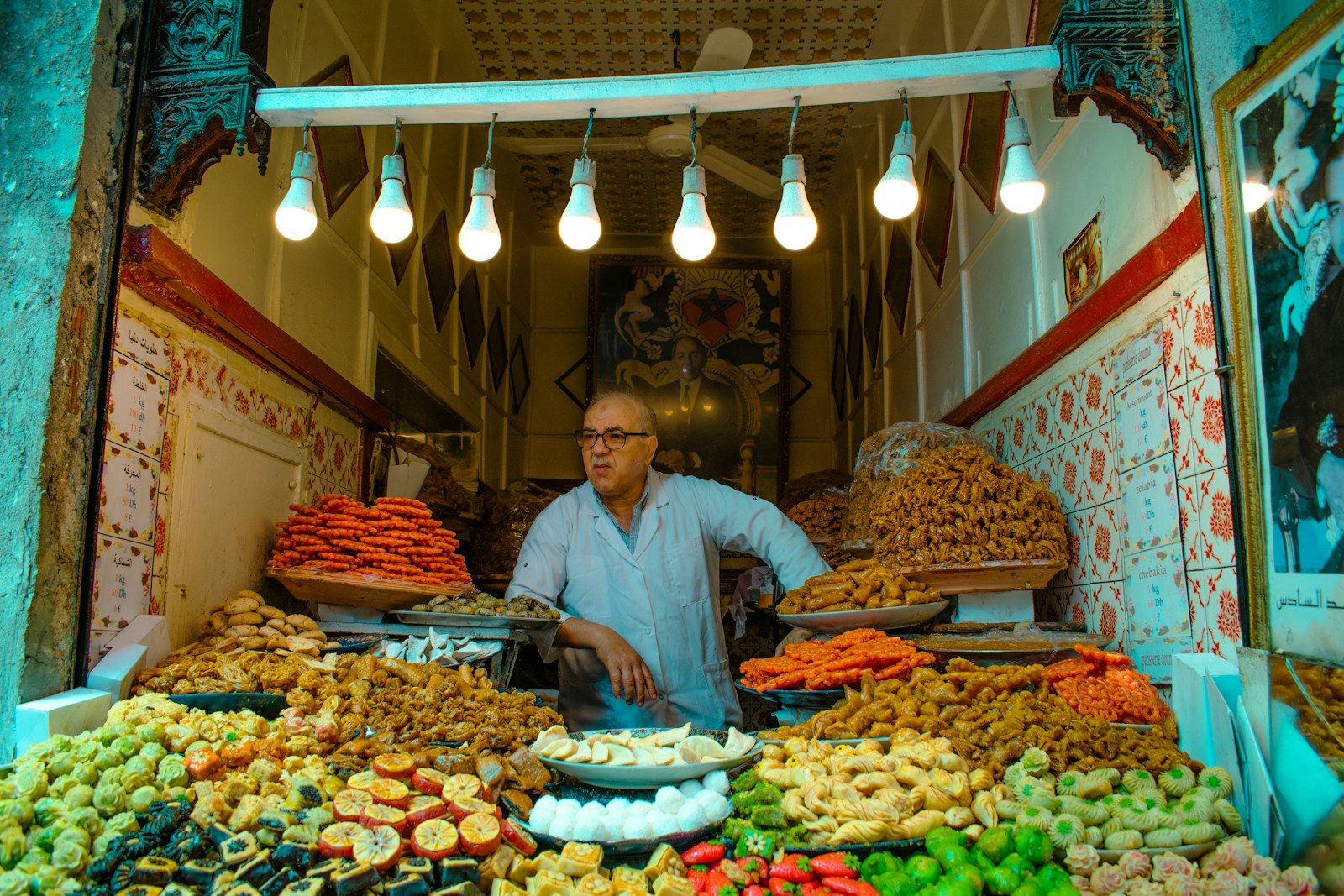 Marrakech Medina Shopping Guide: Souks, Spices & Surprises