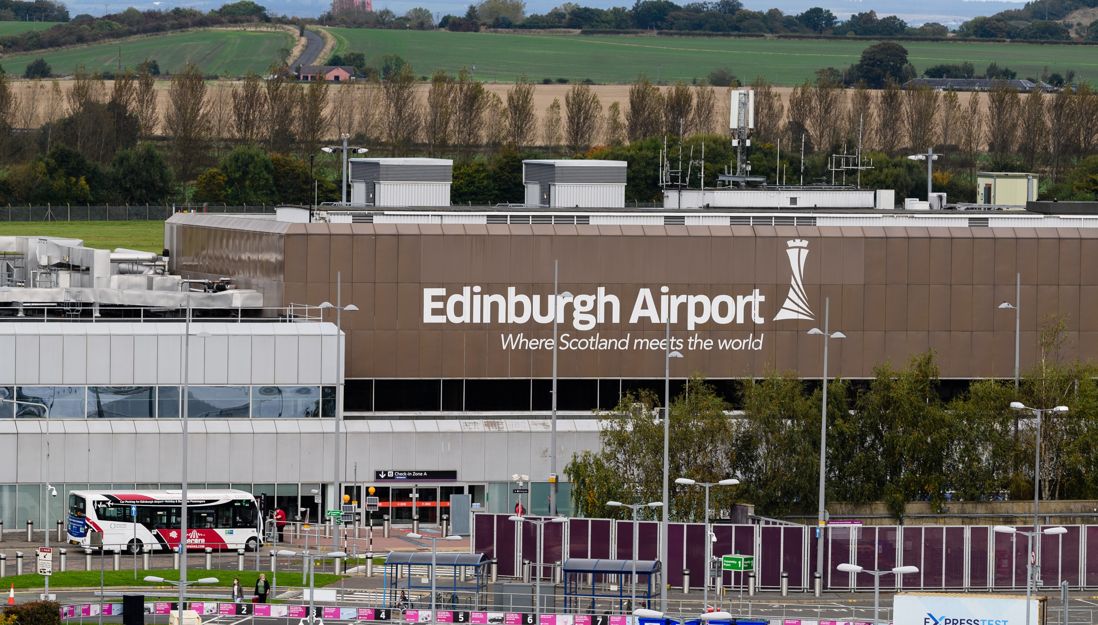 Scotland Airport Guide: Which One Should You Fly Into?