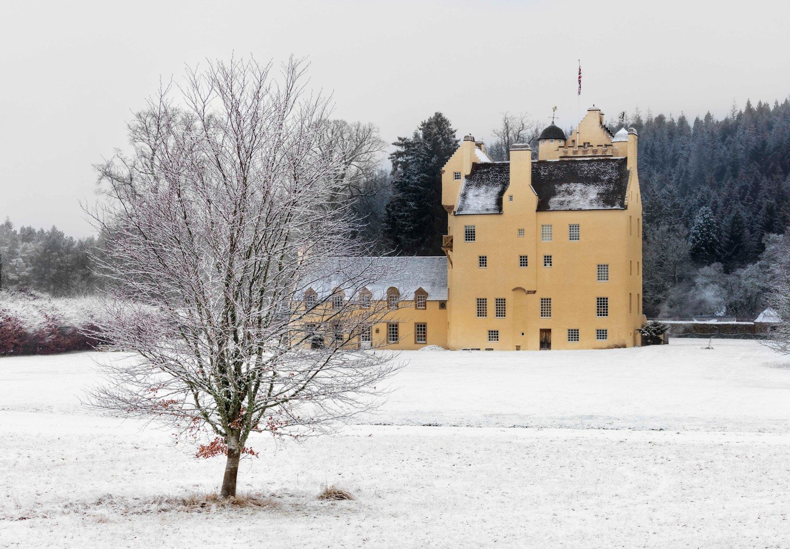 Scotland Weather Survival Guide for First-Time Visitors
