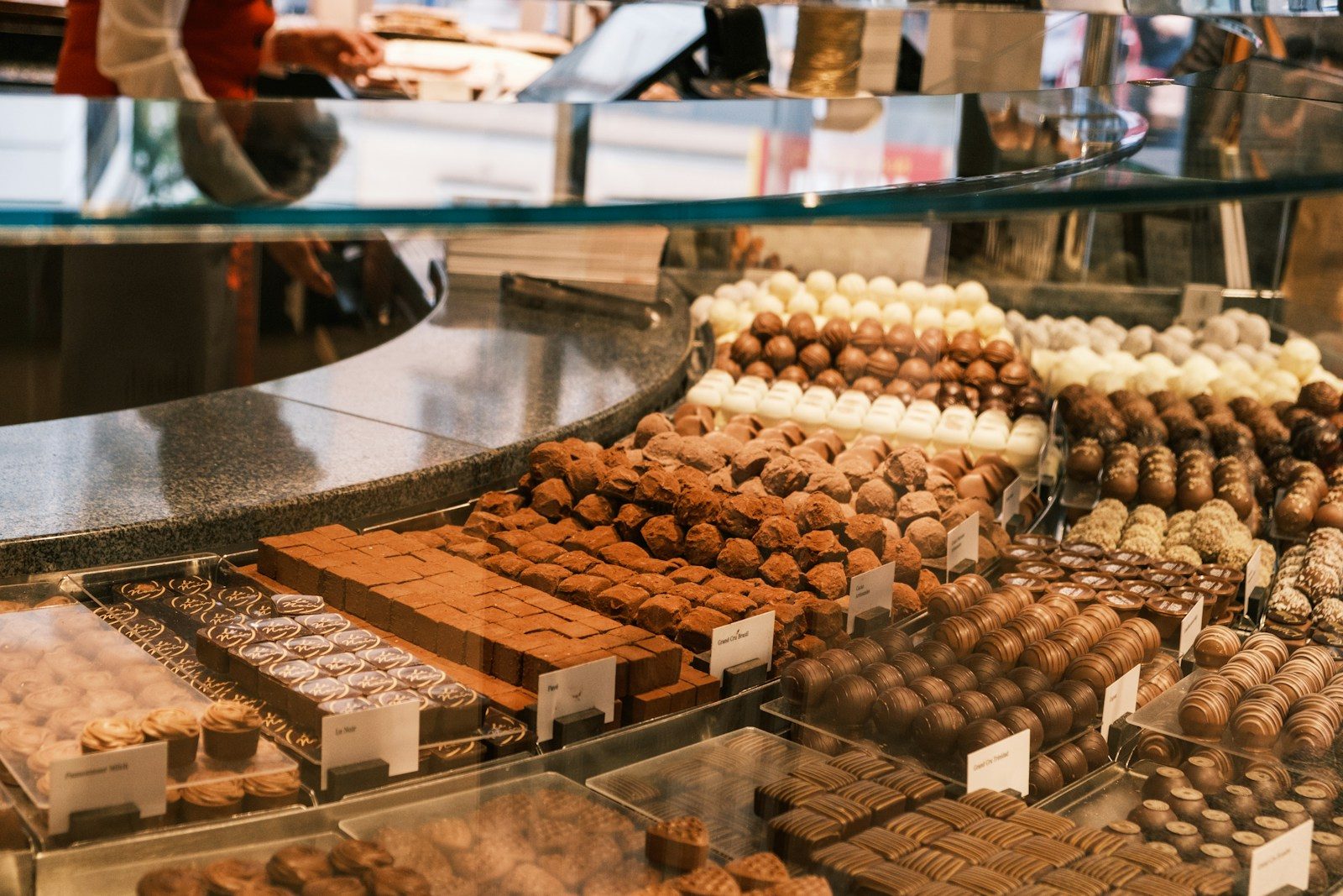 Switzerland Chocolate: 11 Brands Locals Actually Buy